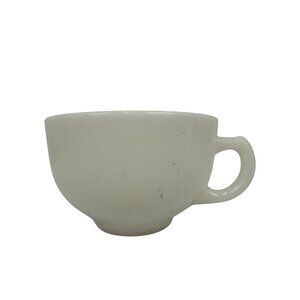White Ceramic Coffee/Tea Cup Pre-Owned Vintage Style Simple Handle Design Durabl